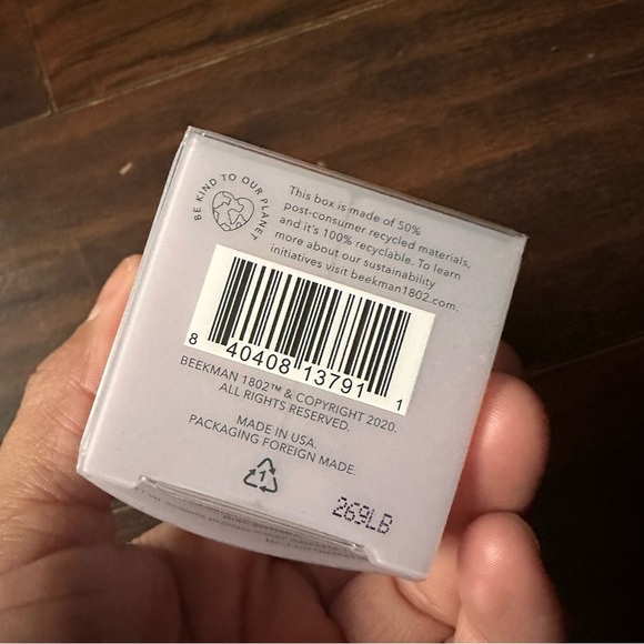 Beekman 1802 Milk Drop Ceramide Serum - Picture 5 of 5